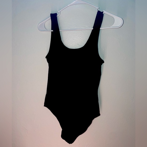 Monat bodysuit - Picture 2 of 2